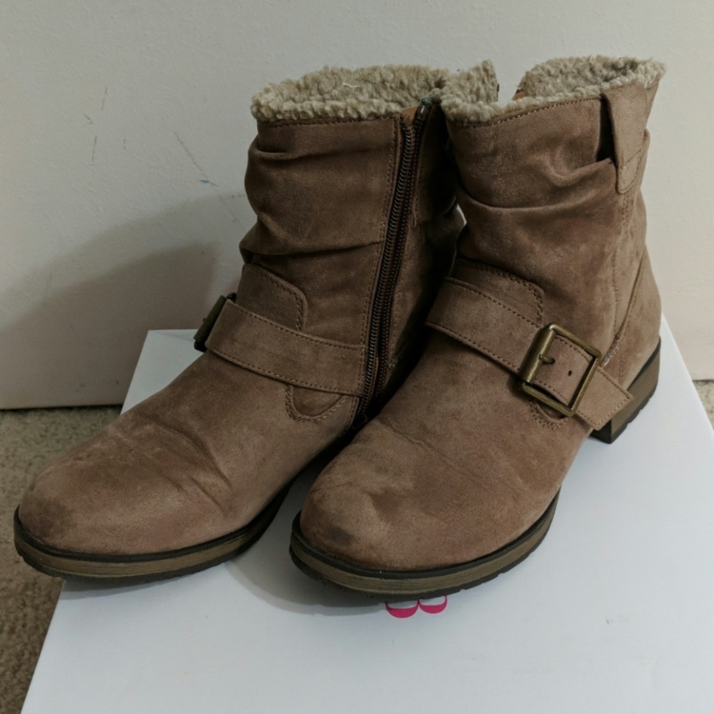 JustFab Karia Tan Booties size 6.5
